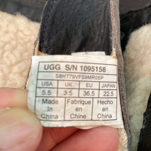 Ugh Brystyl waterproof leather boots - 5 1/2 - Picture 8 of 8